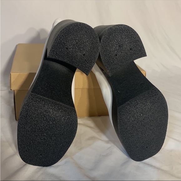 Steve Madden Luxurious Klayton White Black Heeled Boots New With Box Womans - Picture 5 of 5